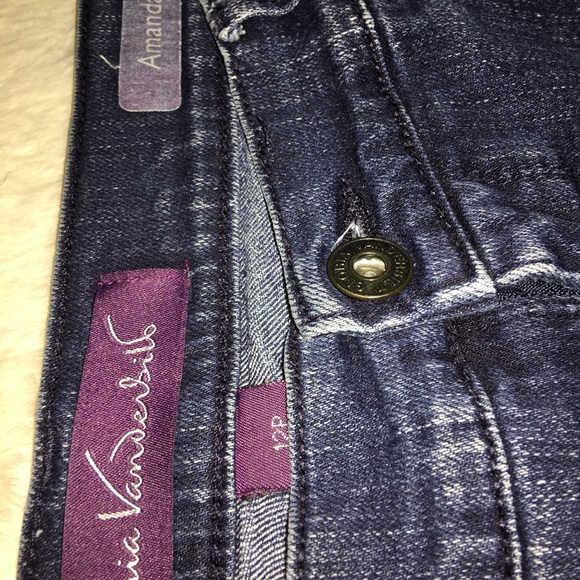 Gloria Vanderbilt Amanda straight leg petite Jeans - Picture 6 of 6